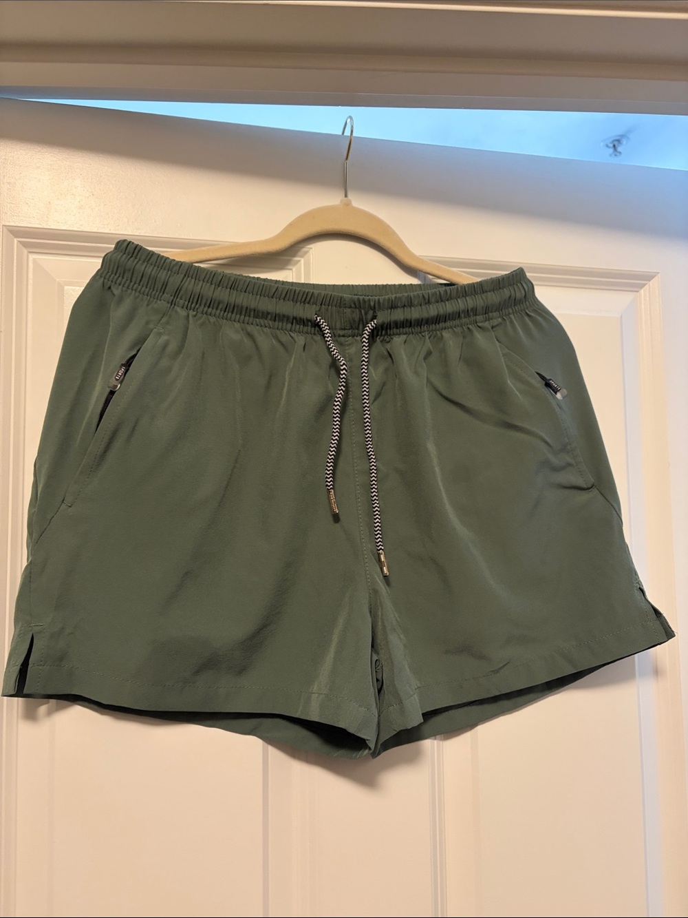Olive Green Men’s Drawstring Active Shorts